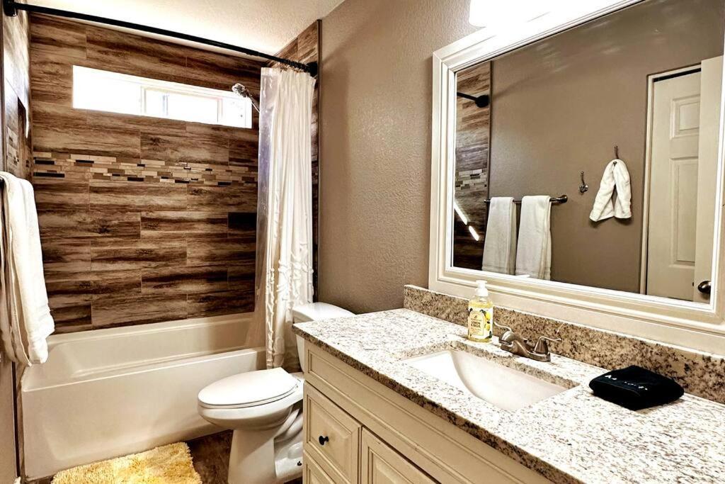 Mesa Oasis Private Pool Spacious! 10+ Guests 7 Beds New, Great Location! エクステリア 写真